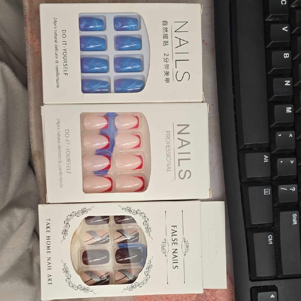 Set of Colorful False Nails